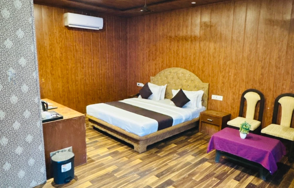 Maharaja The Royal Resort Room Section 1