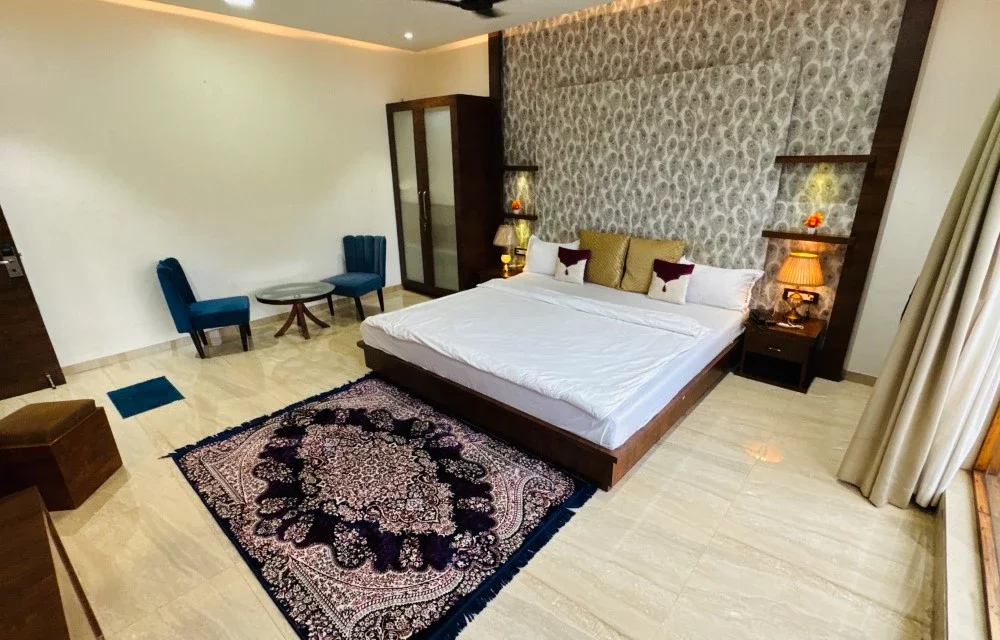 Sapphire Room at Maharaja The Royal Resort
